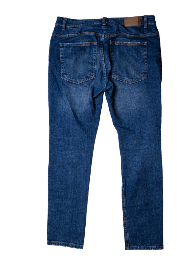 Bershka Stretch Denim – Everyday Essential Jeans