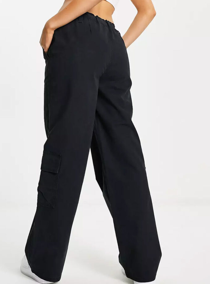 ASOS Women’s Wide-Leg Cargo Pants – Dark Blue