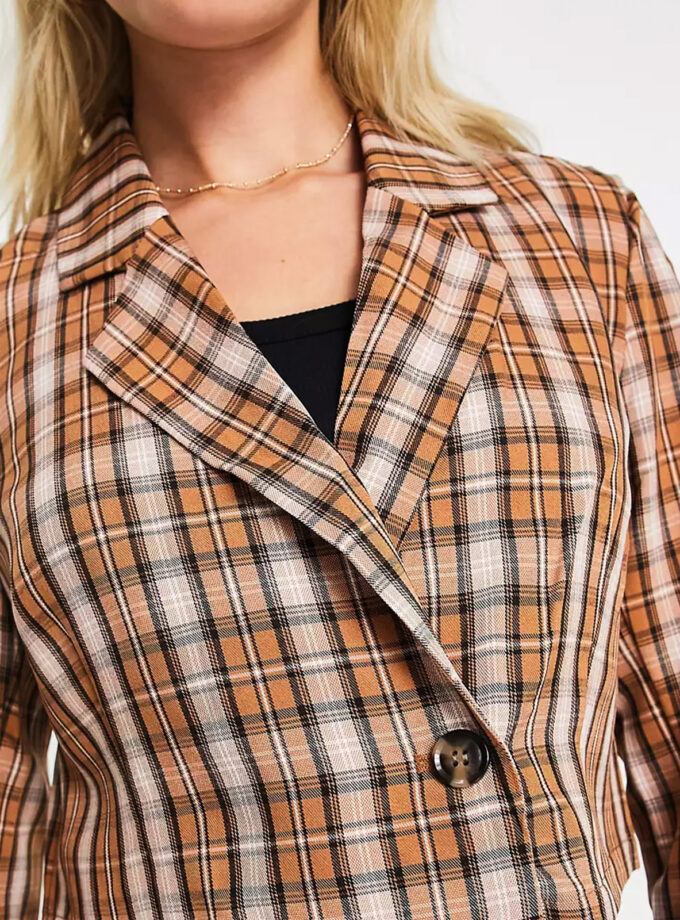 Vero Moda Cropped Plaid Blazer – Autumn Check