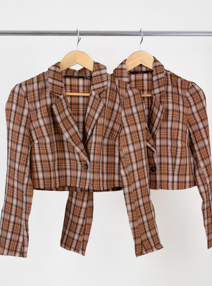 Vero Moda Cropped Plaid Blazer – Autumn Check