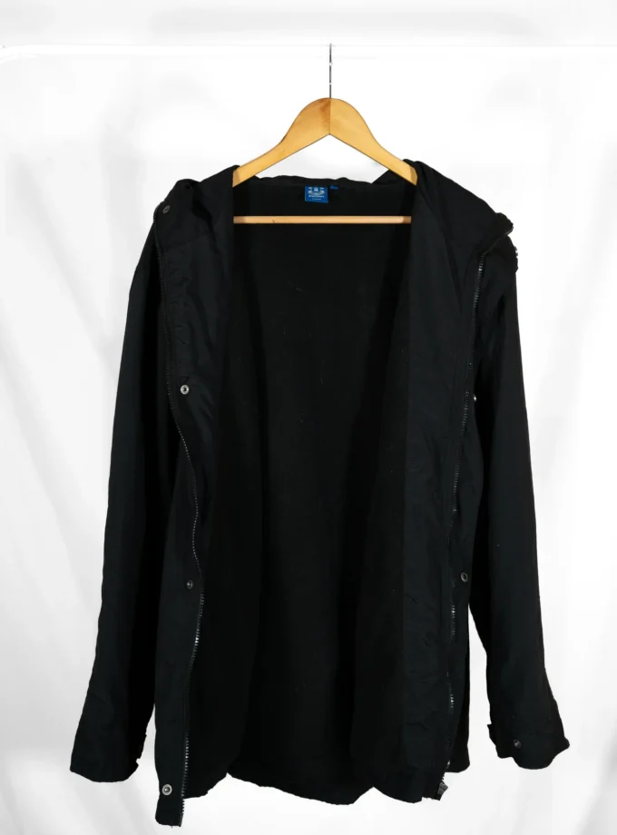 Everton Fashion – Black Hooded Jacket with 1878 Graphic