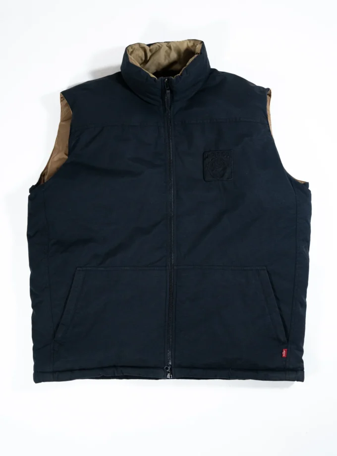 Levi’s – Black Insulated Puffer Vest with High Collar XL