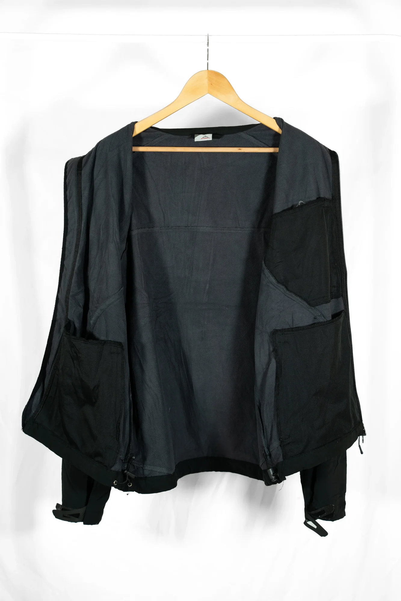 McKINLEY – Black Technical Softshell Jacket with Zip Pockets - Image 6