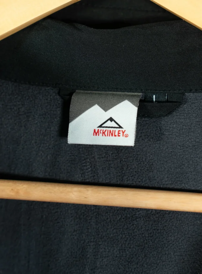 McKINLEY – Black Technical Softshell Jacket with Zip Pockets