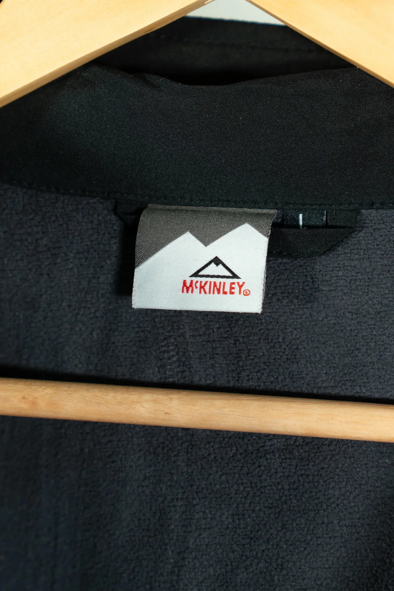 McKINLEY – Black Technical Softshell Jacket with Zip Pockets - Image 3