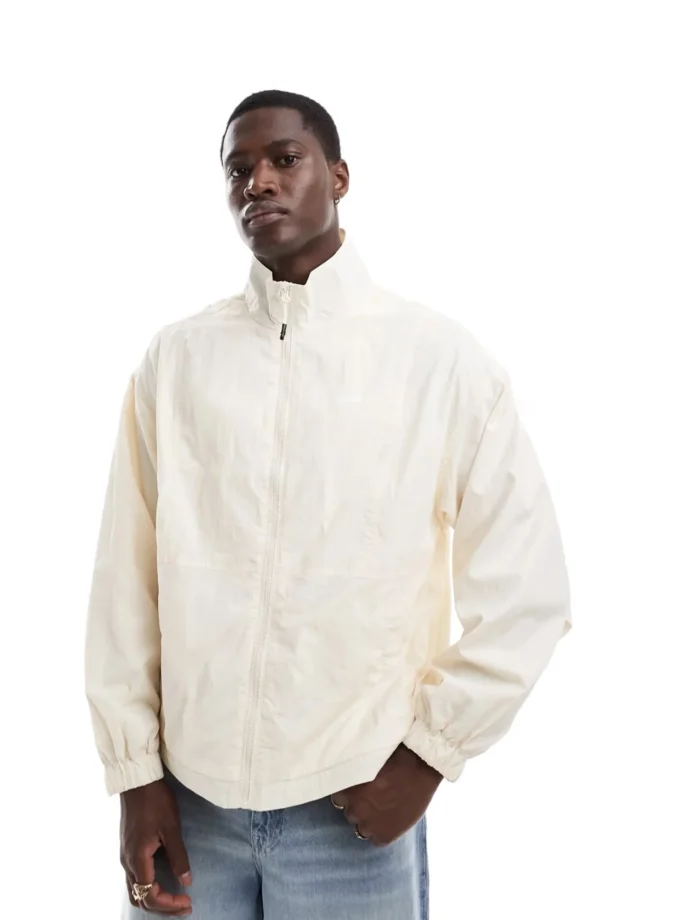 Pull&Bear ecru lightweight windbreaker jacket size L