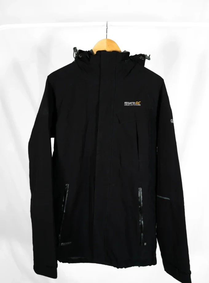 Regatta – Black ISOTEX 5000 Waterproof Hooded Jacket