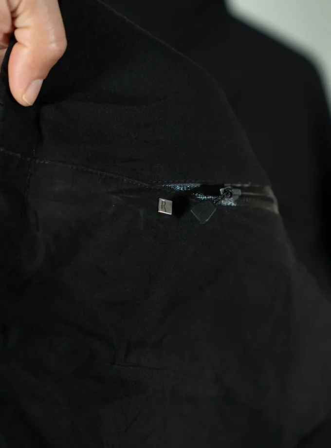 Regatta – Black ISOTEX 5000 Waterproof Hooded Jacket
