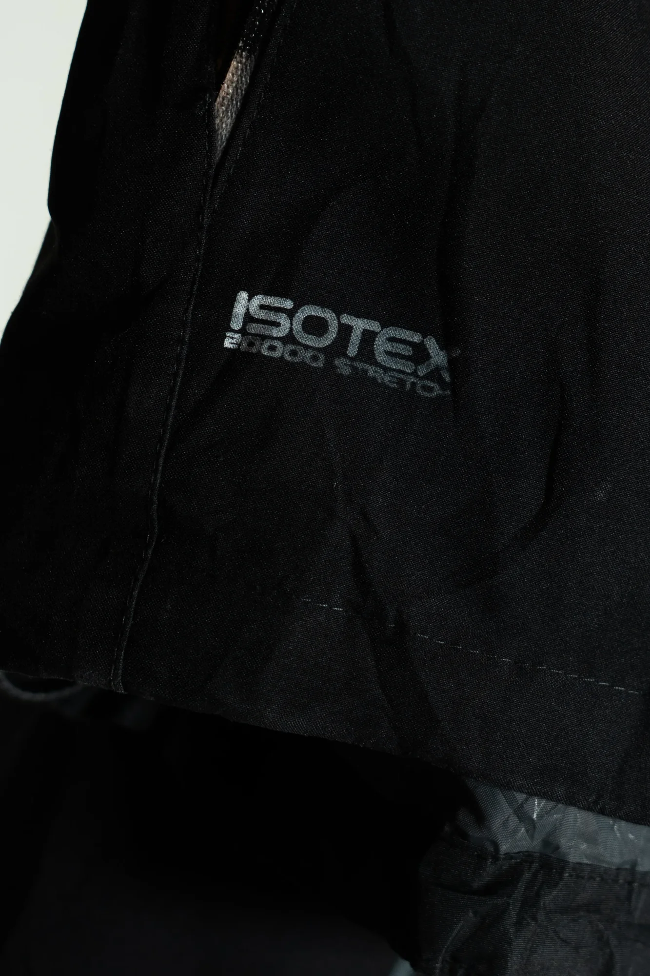Regatta – Black ISOTEX 5000 Waterproof Hooded Jacket - Image 5