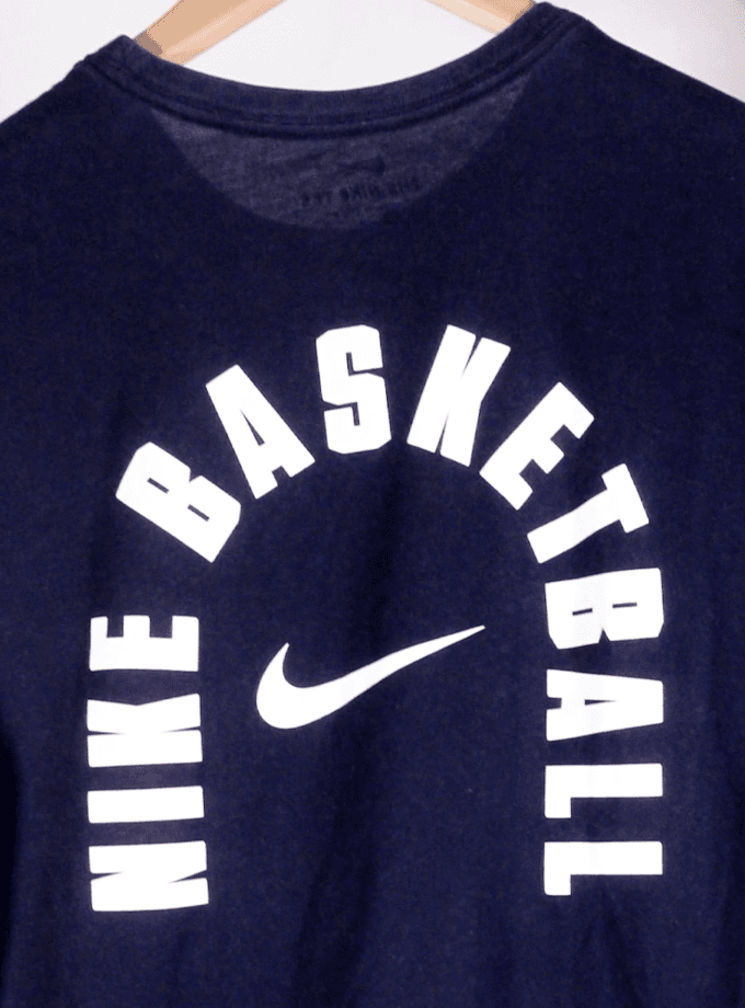 Nike Basketball Graphic T-Shirt – Black