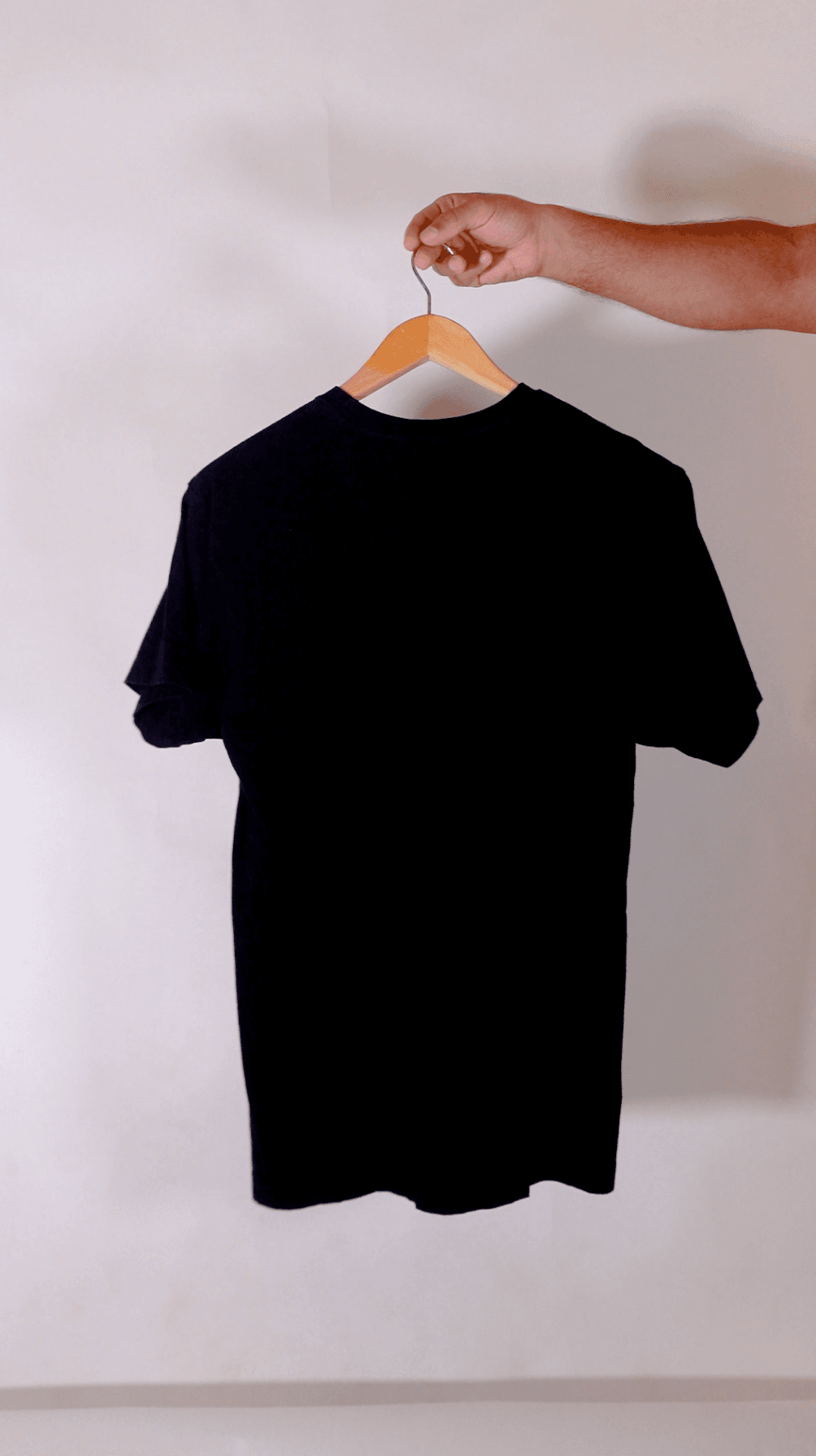 Mitchell & Ness Chicago Script T-Shirt – Black - Image 5