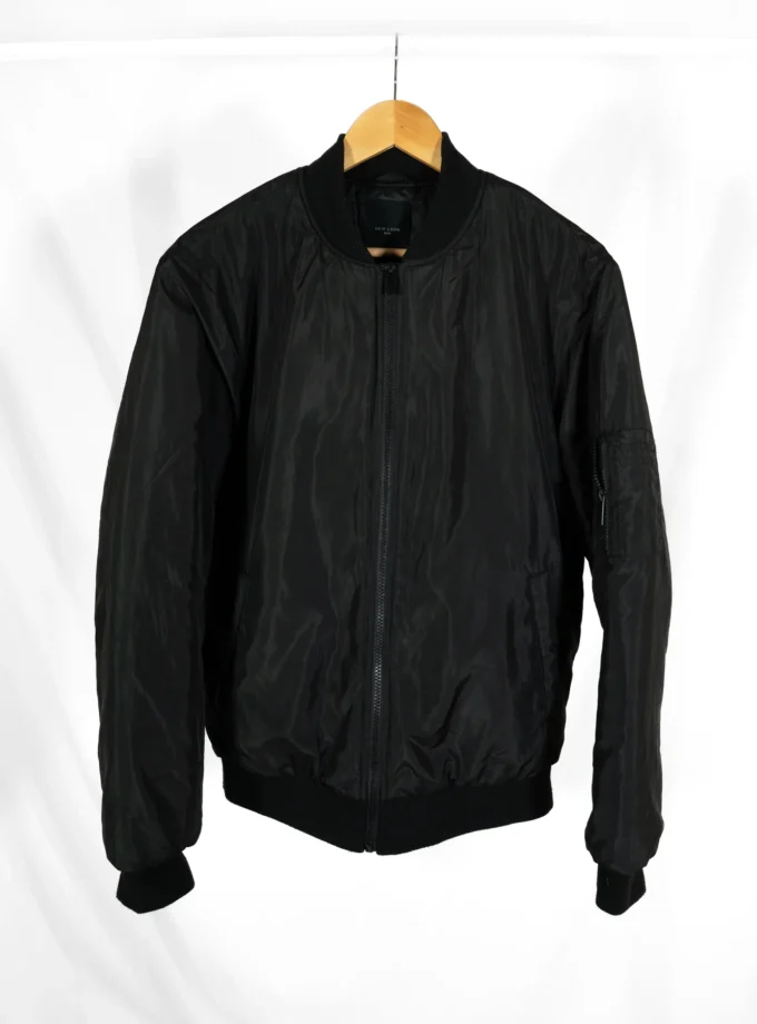 New Look Men – Black Lightweight Bomber Jacket