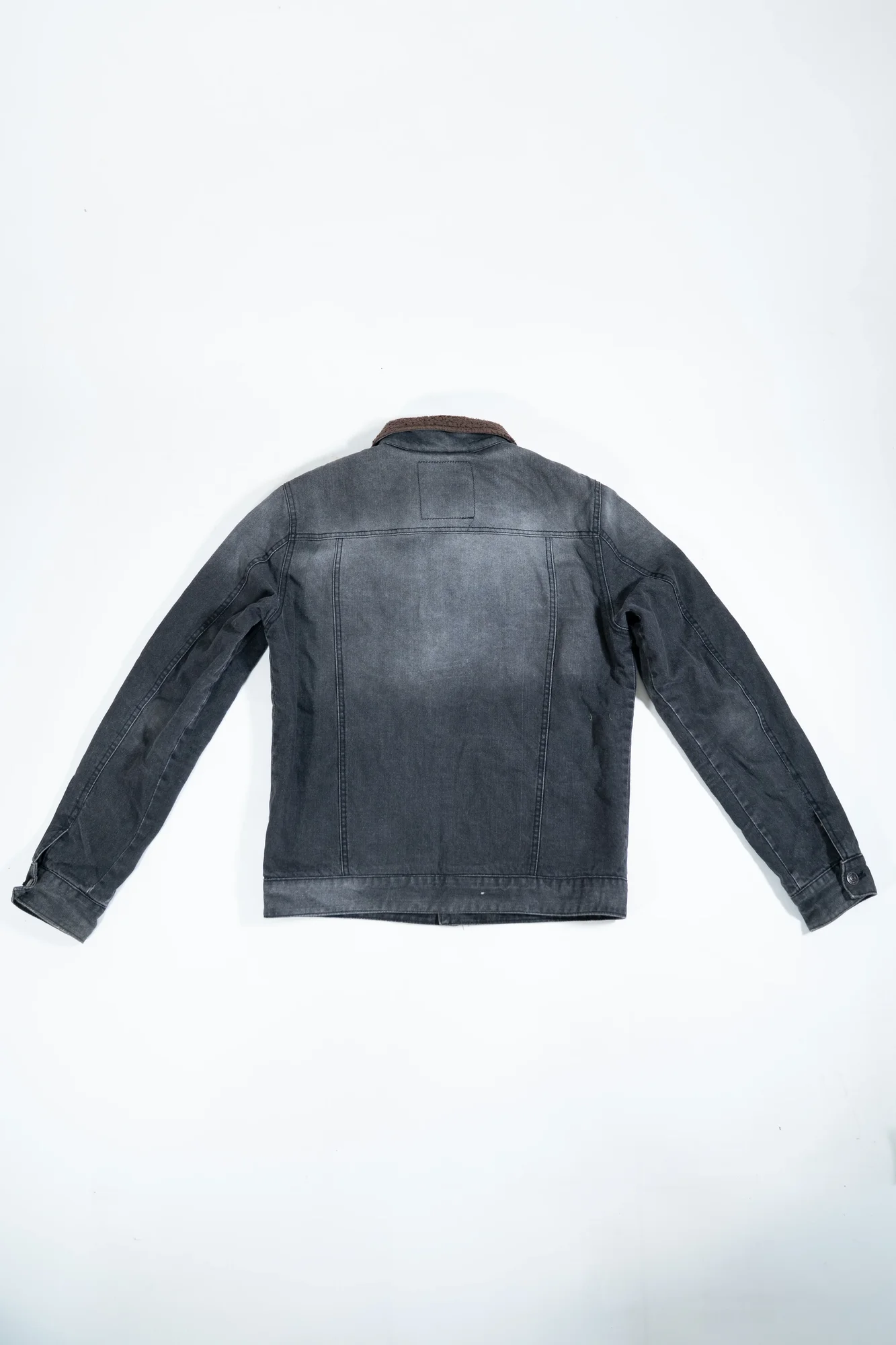 Pull&Bear – Black Denim Jacket with Sherpa Collar - Image 8