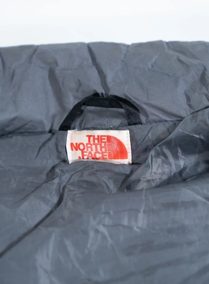 The North Face – Black Puffer Vest
