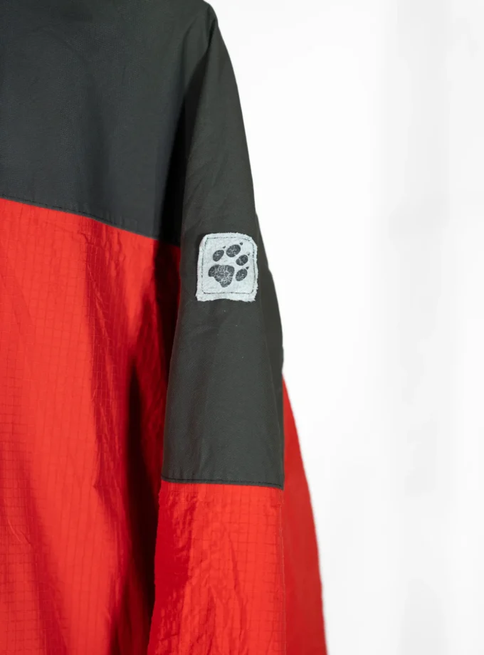 Jack Wolfskin – Vintage Red & Black GORE-TEX Outdoor Jacket
