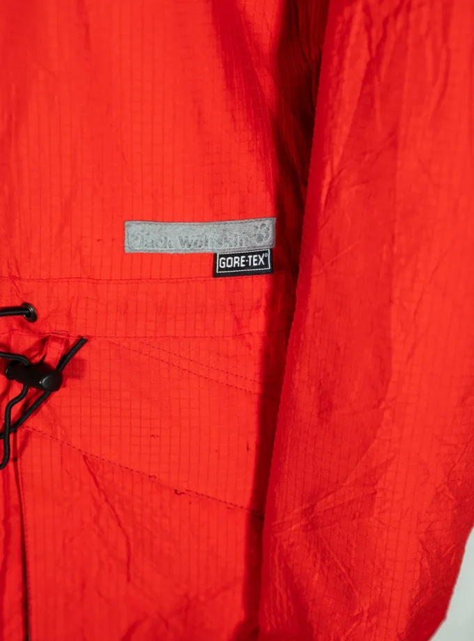 Jack Wolfskin – Vintage Red & Black GORE-TEX Outdoor Jacket